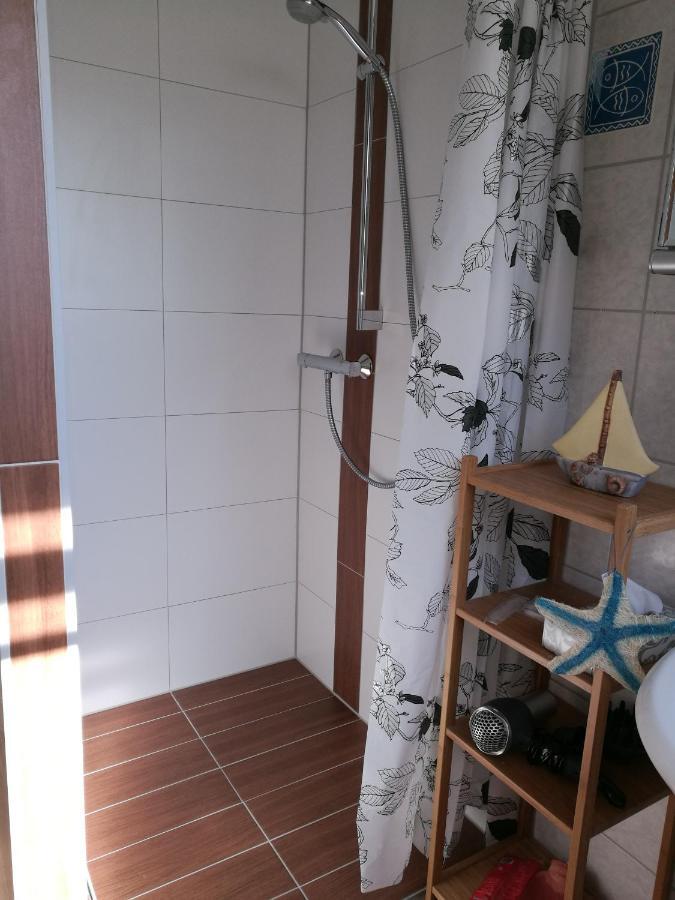 青斯特Galerie Am Hafen公寓 外观 照片